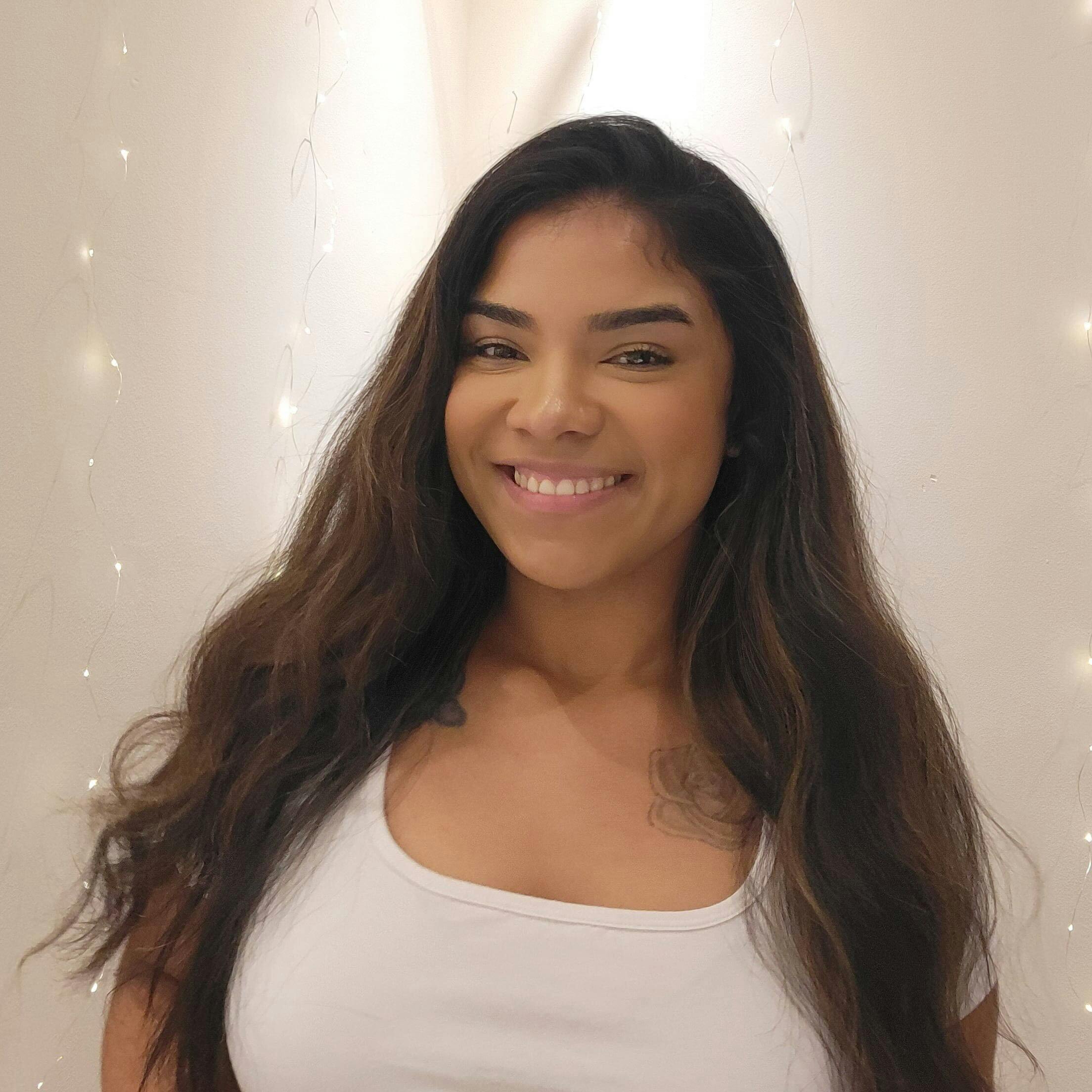 Elvira Moreno Bio Image